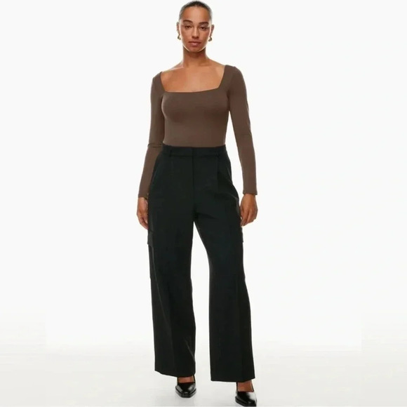 Aritzia Babaton Contour Squareneck Longsleeve Bodysuit in Coffee Bean Brown - Picture 4 of 11